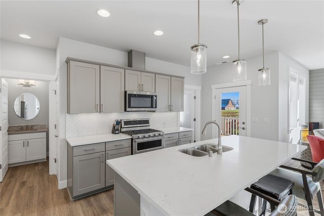 405 Maple Avenue, La Conner, WA 98257