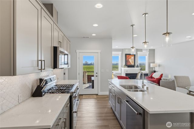 405 Maple Avenue, La Conner, WA 98257