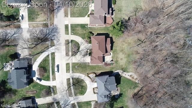 2800 Homewood Drive, Troy, MI 48098