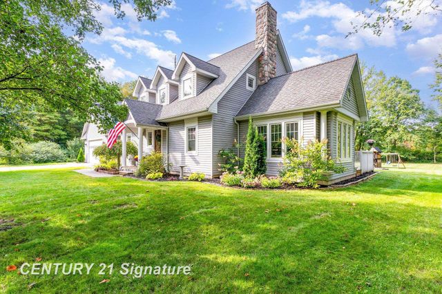 2265 E Brooks Road, Freeland, MI 48623