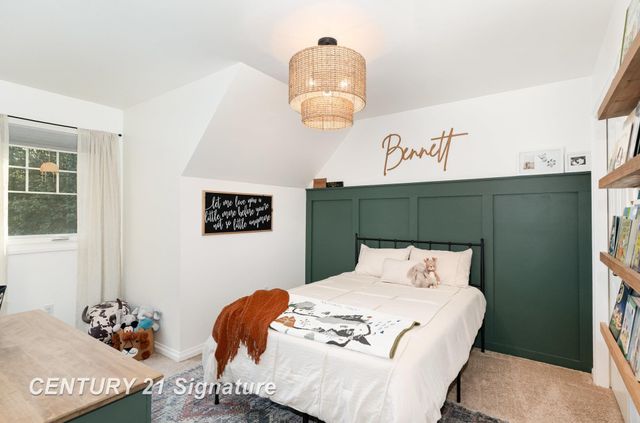 2265 E Brooks Road, Freeland, MI 48623