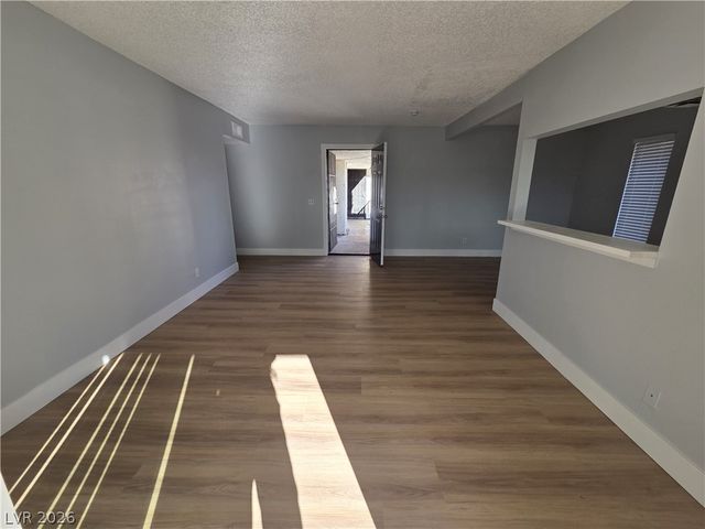 1405 Vegas Valley Drive 216, Las Vegas, NV 89169