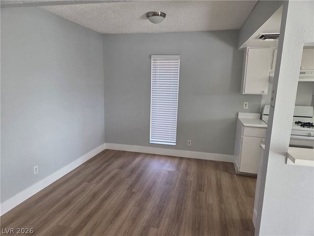 1405 Vegas Valley Drive 216, Las Vegas, NV 89169