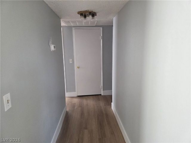 1405 Vegas Valley Drive 216, Las Vegas, NV 89169