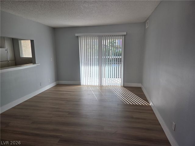 1405 Vegas Valley Drive 216, Las Vegas, NV 89169