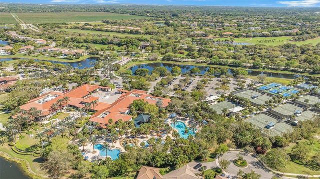 10185 Cameilla St, Parkland, FL 33076