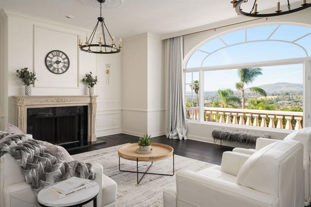 18136 Via Ascenso, Rancho Santa Fe, CA 92067