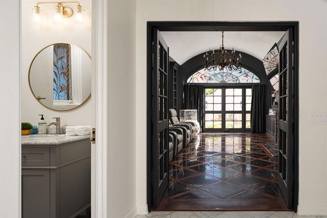 18136 Via Ascenso, Rancho Santa Fe, CA 92067