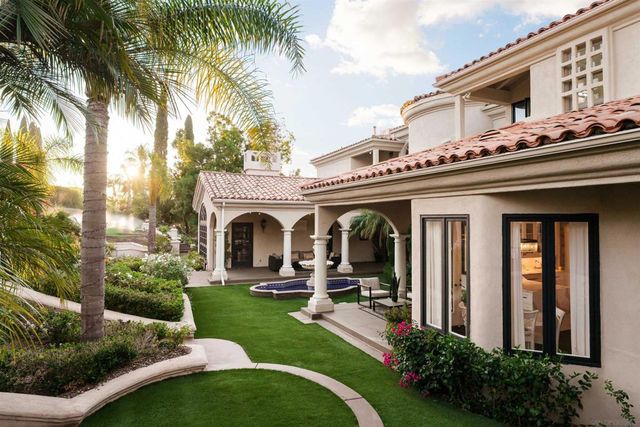 18136 Via Ascenso, Rancho Santa Fe, CA 92067