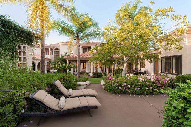 18136 Via Ascenso, Rancho Santa Fe, CA 92067