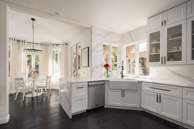 18136 Via Ascenso, Rancho Santa Fe, CA 92067