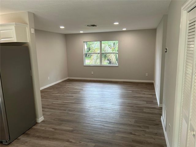 1548 BALTIMORE AVENUE, Deltona, FL 32725