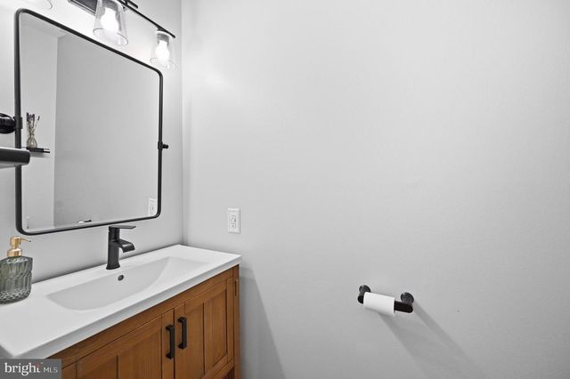 3241 TITANIC DR, Stafford, VA 22554
