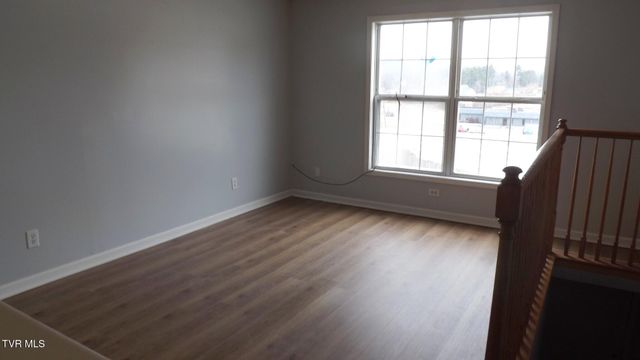 140 Harvest Road, Bristol, VA 24201