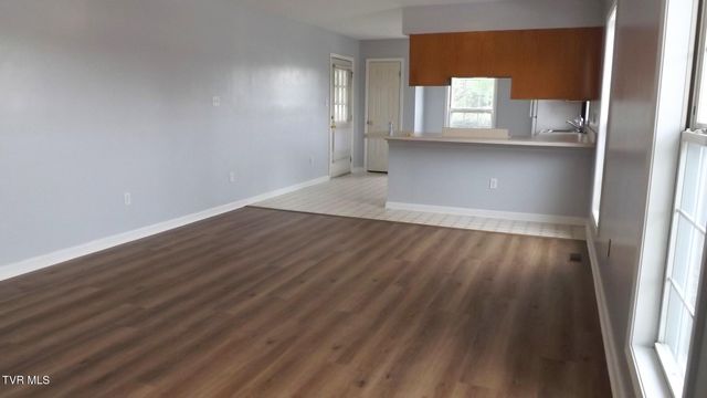 140 Harvest Road, Bristol, VA 24201