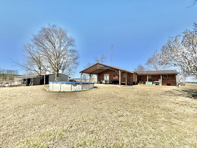 122 McIntyre Rd, Iron City, TN 38463