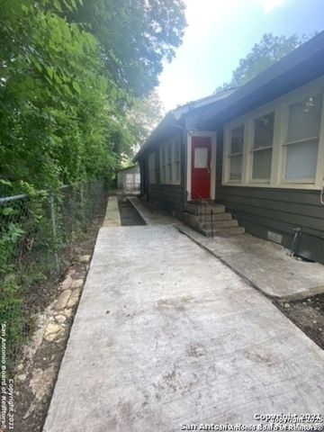630 Bailey, San Antonio, TX 78210