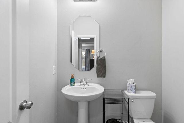 12002 Rockridge Falls Drive, Tomball, TX 77375