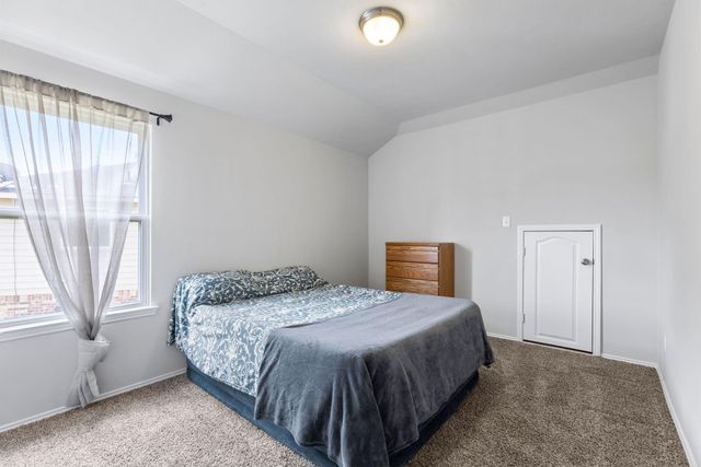 12002 Rockridge Falls Drive, Tomball, TX 77375