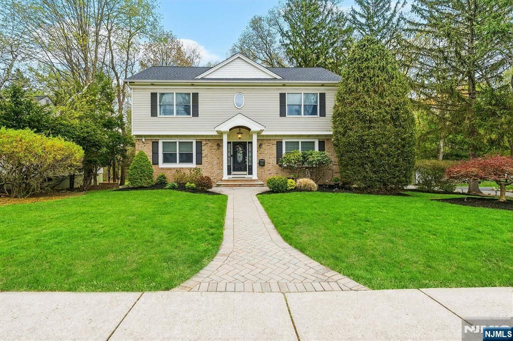 132 Maple Street, Ramsey, NJ 07446