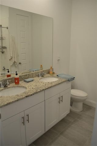 6448 NW Cloverdale Ave, Port St. Lucie, FL 34987