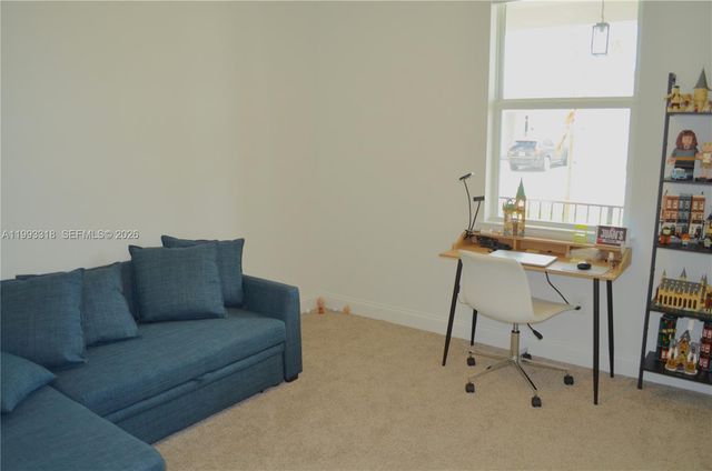 6448 NW Cloverdale Ave, Port St. Lucie, FL 34987