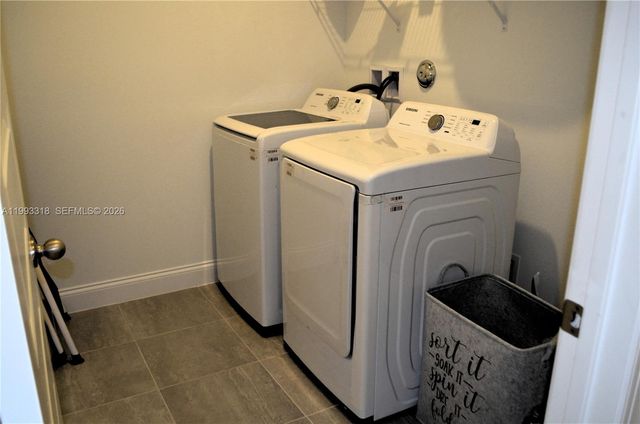 6448 NW Cloverdale Ave, Port St. Lucie, FL 34987