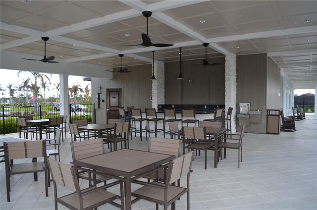 6448 NW Cloverdale Ave, Port St. Lucie, FL 34987