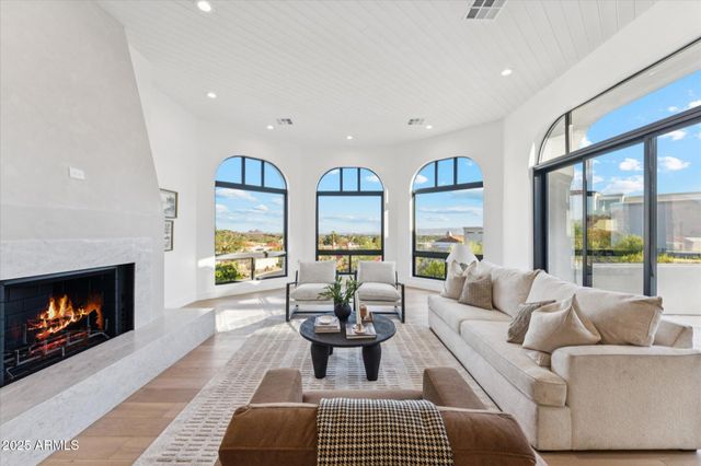 3800 E LINCOLN Drive 54, Phoenix, AZ 85018