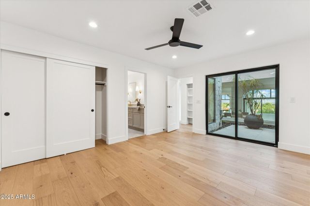 3800 E LINCOLN Drive 54, Phoenix, AZ 85018