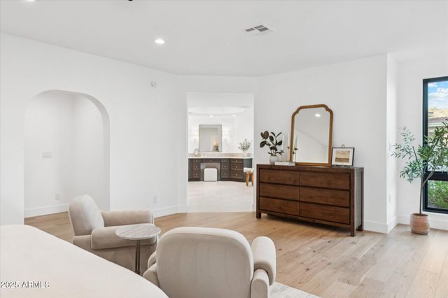 3800 E LINCOLN Drive 54, Phoenix, AZ 85018