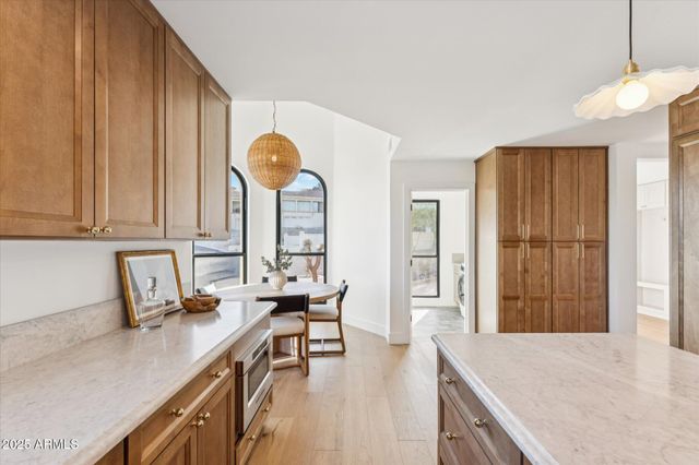 3800 E LINCOLN Drive 54, Phoenix, AZ 85018