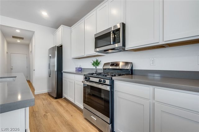 8326 Hayden Hills Avenue, Las Vegas, NV 89147