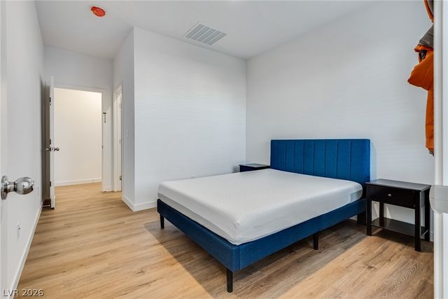 8326 Hayden Hills Avenue, Las Vegas, NV 89147