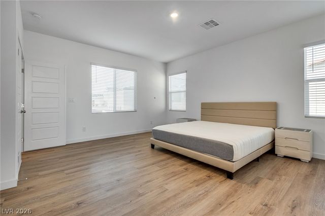 8326 Hayden Hills Avenue, Las Vegas, NV 89147