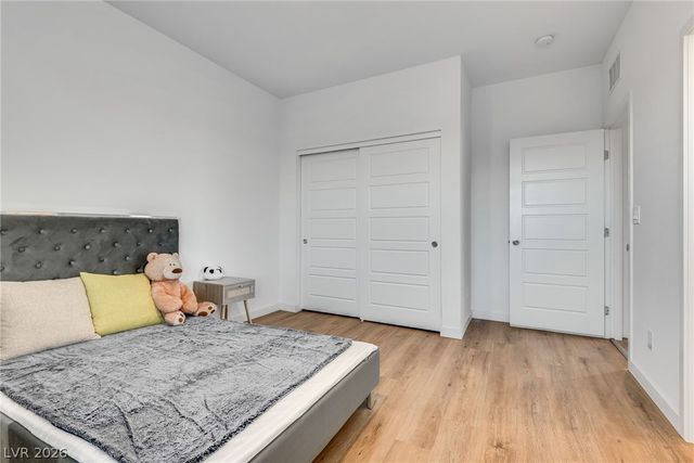 8326 Hayden Hills Avenue, Las Vegas, NV 89147