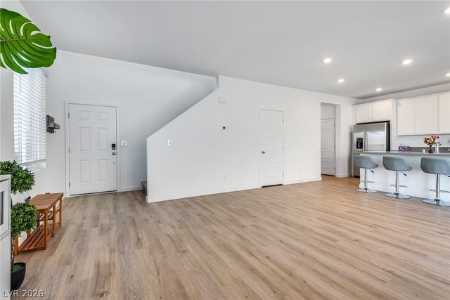 8326 Hayden Hills Avenue, Las Vegas, NV 89147