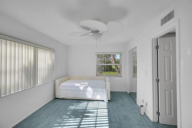 13791 Flora Place A, Delray Beach, FL 33484