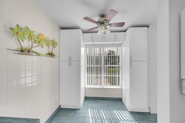 13791 Flora Place A, Delray Beach, FL 33484