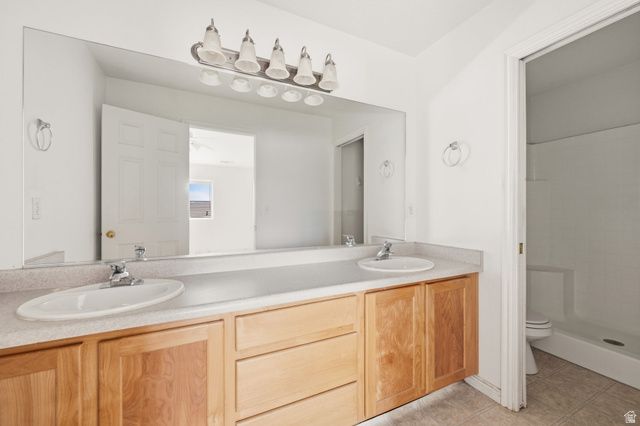 1906 S BRIDLE CIR, Washington, UT 84780