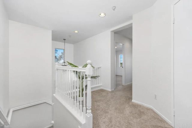 1555 Acacia Circle, Vista, CA 92081