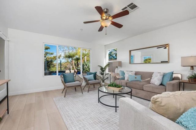 1555 Acacia Circle, Vista, CA 92081