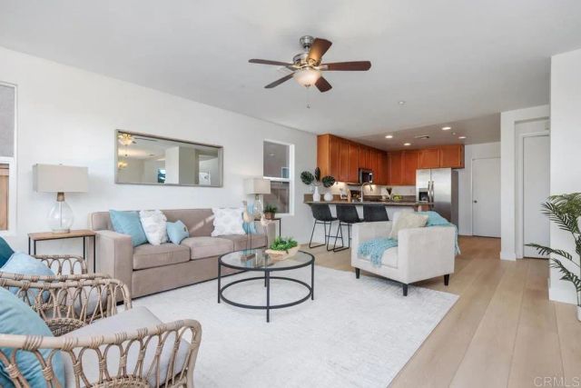 1555 Acacia Circle, Vista, CA 92081