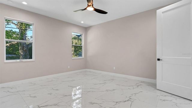 2835 60TH AVENUE N, St Petersburg, FL 33714