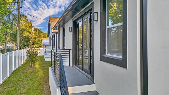 2835 60TH AVENUE N, St Petersburg, FL 33714