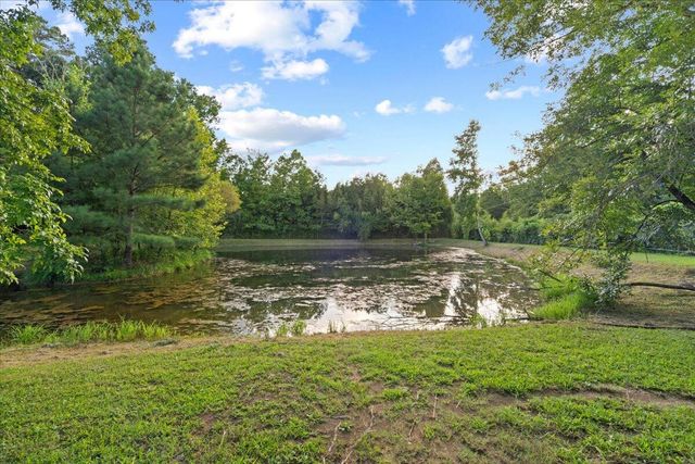504 Old Villanow Road, Lafayette, GA 30728