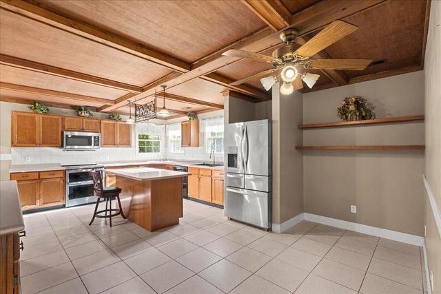 504 Old Villanow Road, Lafayette, GA 30728