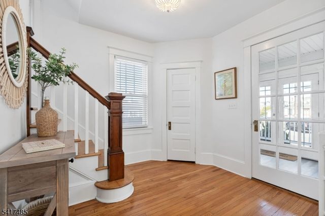 226 3rd St, Beach Haven Boro, NJ 08008