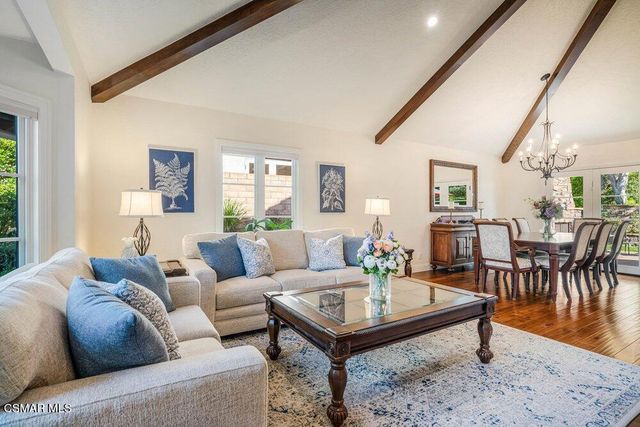 700 Oak Shadow View Place, Newbury Park, CA 91320