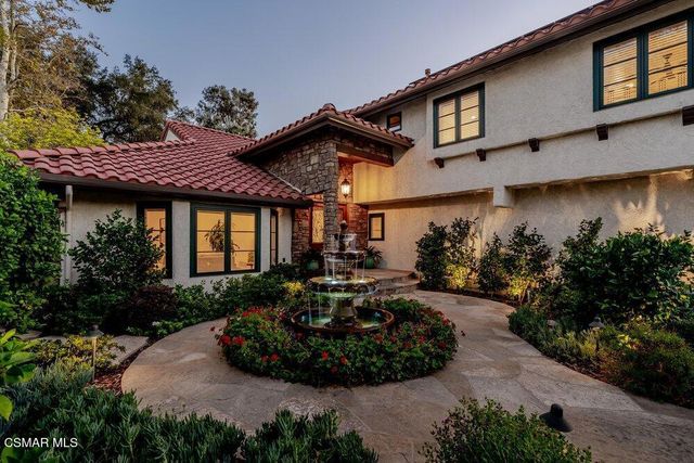 700 Oak Shadow View Place, Newbury Park, CA 91320